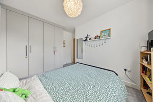 Comley Crescent